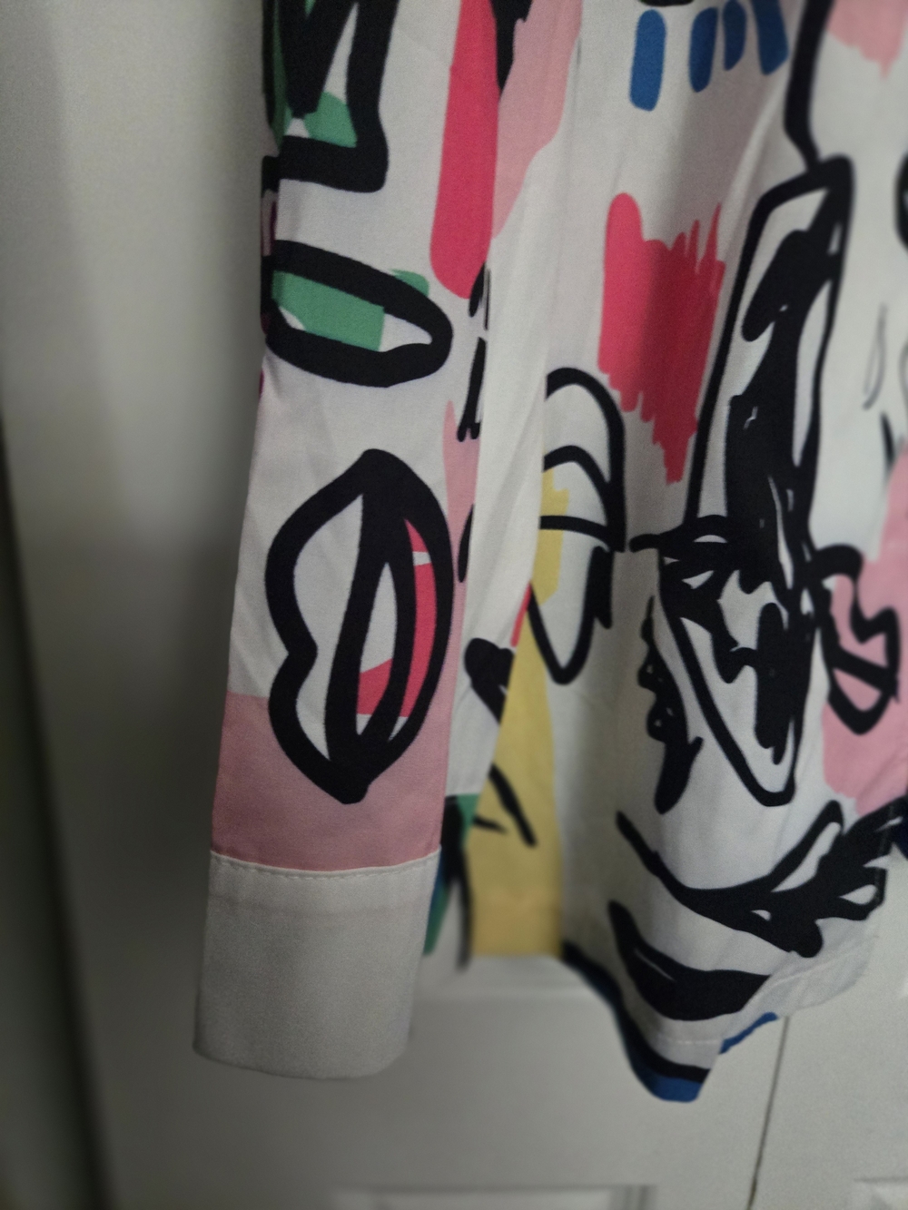 SHEIN Multicolor Abstract Print Top - Pink, Green, Black, Yellow, Blue